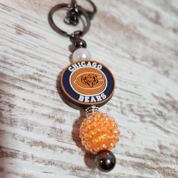 Bears Keychain - Picture 2 of 2